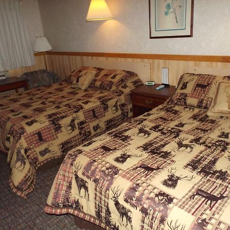 Caboose Motel Libby Kültér fotó